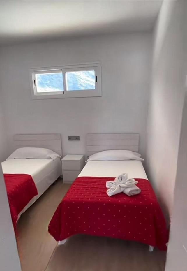 פורט ד'אלקודיה Bright Apartment In Puerto Alcudia מראה חיצוני תמונה